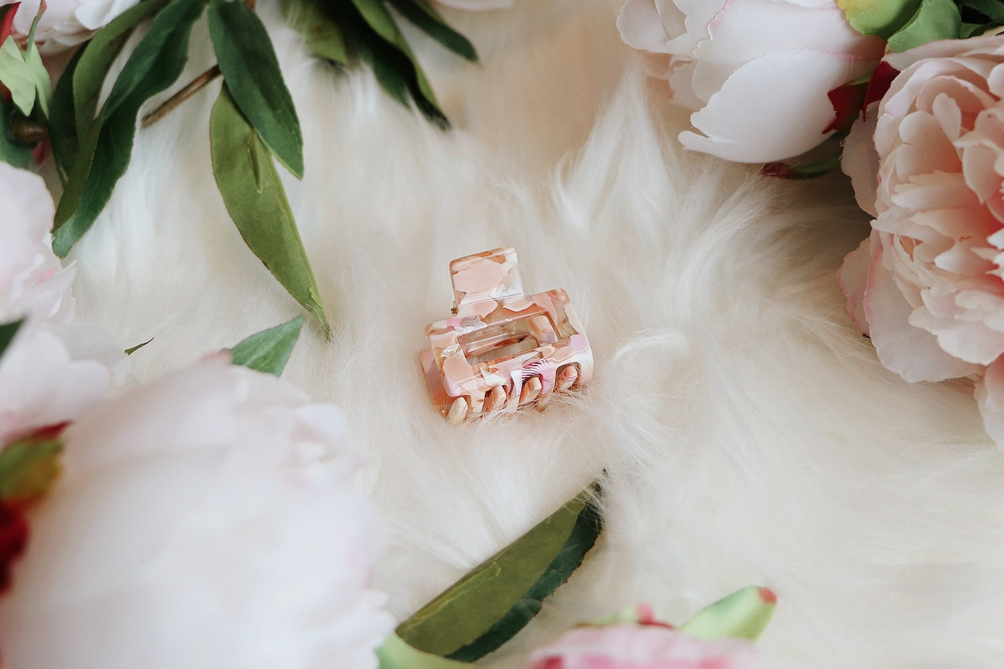 Rose Petal Micro Claw